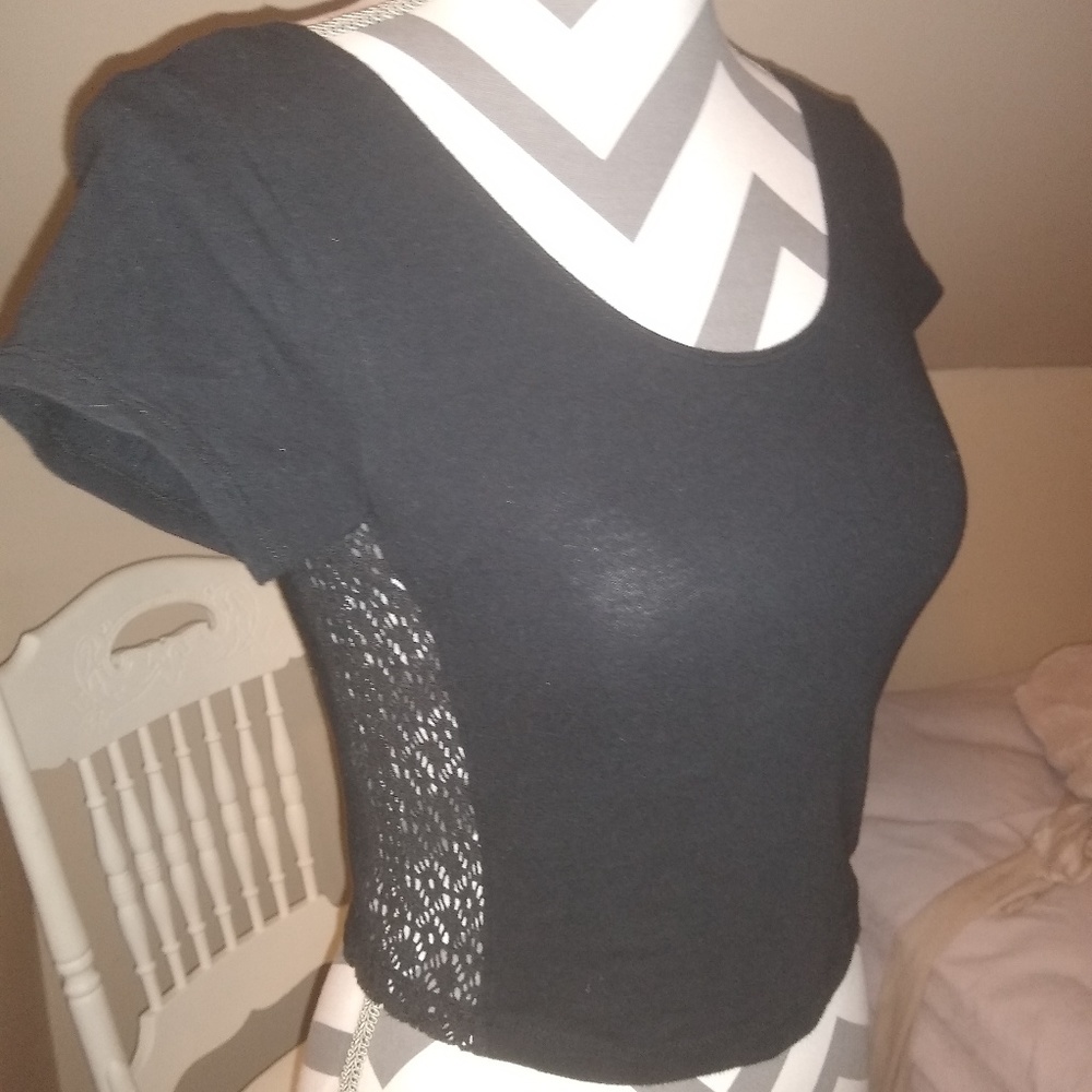 Adorably sassy top by Garage